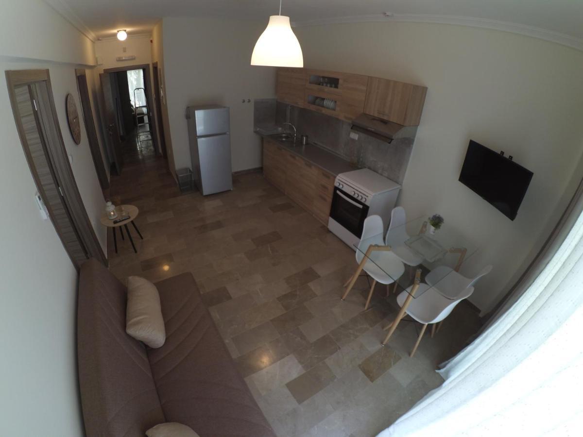 Chrysafenia & Leandros Downtown Apartment Kavála ภายนอก รูปภาพ
